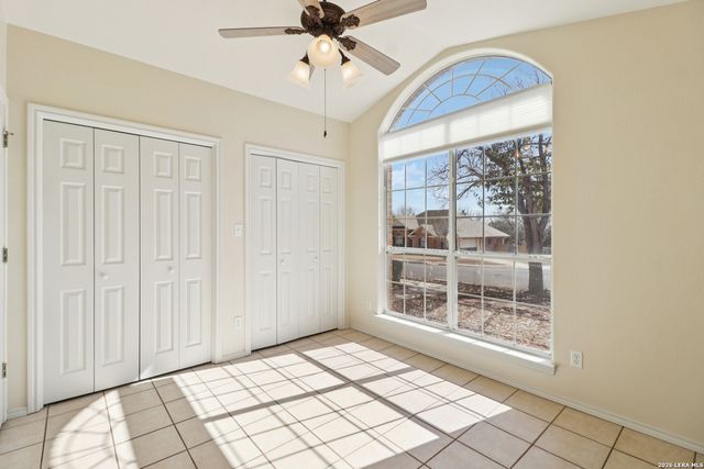 632 Oak Valley, Kerrville, TX 78028