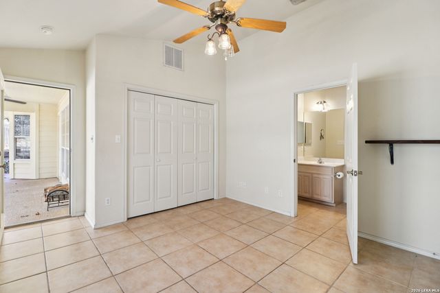 632 Oak Valley, Kerrville, TX 78028