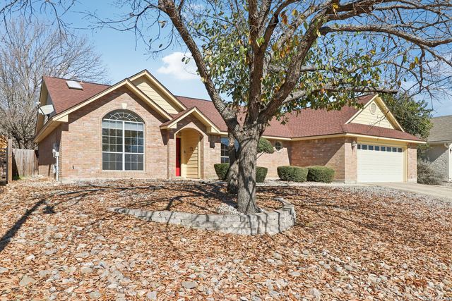 632 Oak Valley, Kerrville, TX 78028