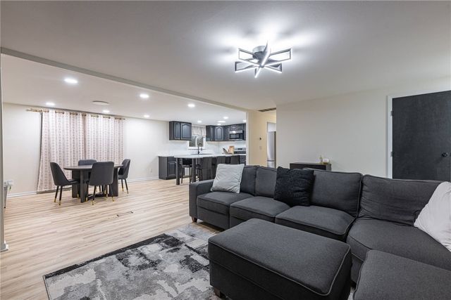 4581 Pennyston Avenue, Huber Heights, OH 45424