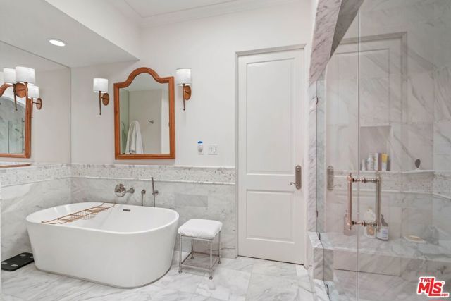 717 N Rodeo Drive, Beverly Hills, CA 90210