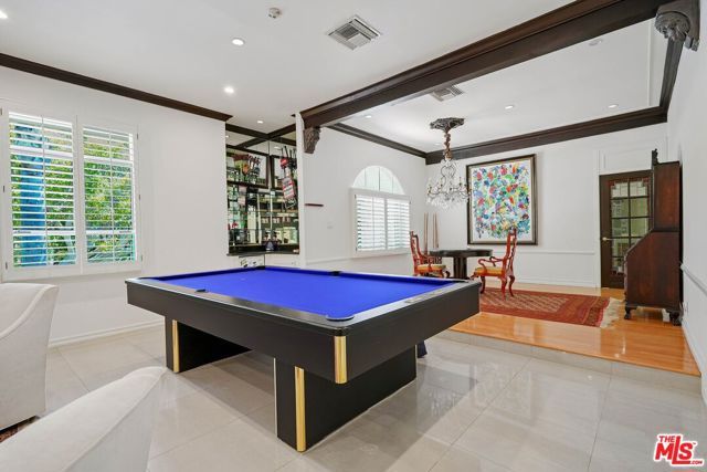 717 N Rodeo Drive, Beverly Hills, CA 90210