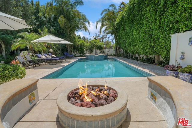 717 N Rodeo Drive, Beverly Hills, CA 90210