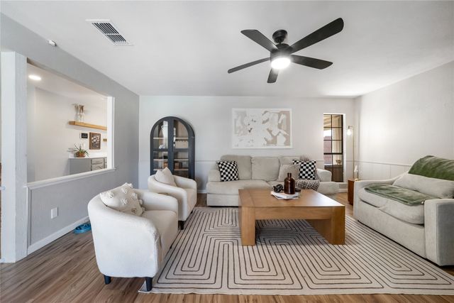 2201 Travis Drive, Plano, TX 75093