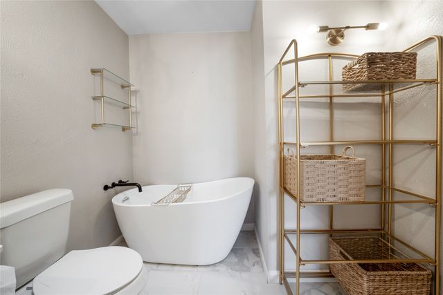 2201 Travis Drive, Plano, TX 75093