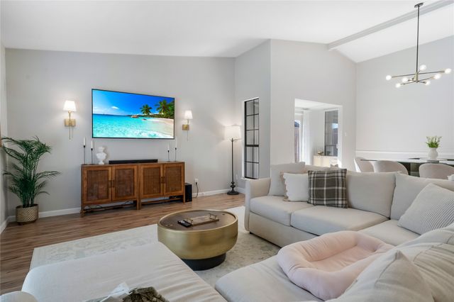 2201 Travis Drive, Plano, TX 75093