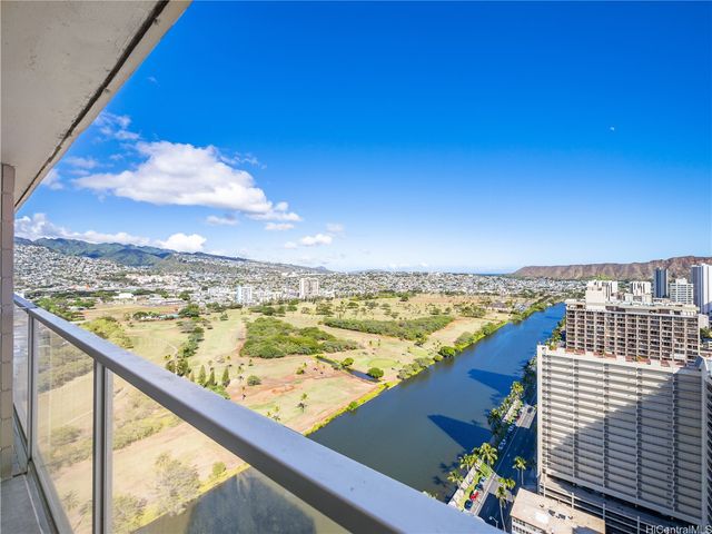 445 Seaside Avenue 3703, Honolulu, HI 96815