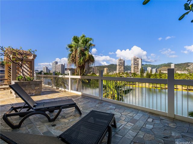 445 Seaside Avenue 3703, Honolulu, HI 96815