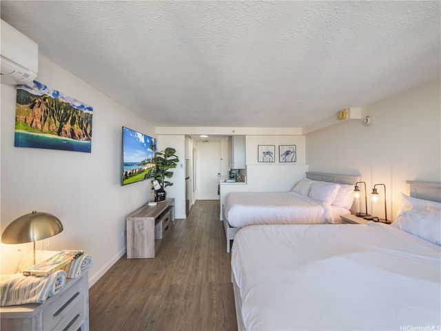 445 Seaside Avenue 3703, Honolulu, HI 96815