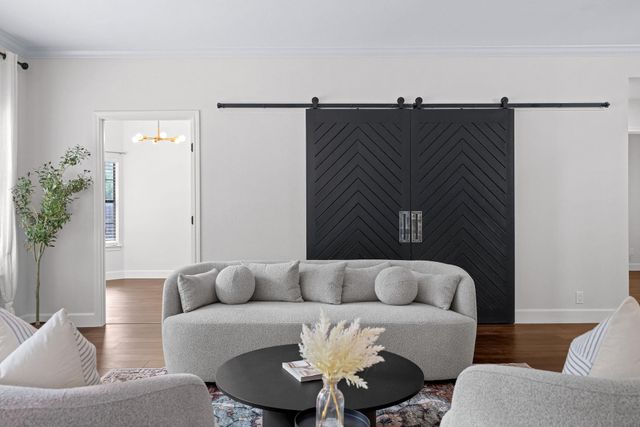 112 Tellus ST, Lakeway, TX 78734