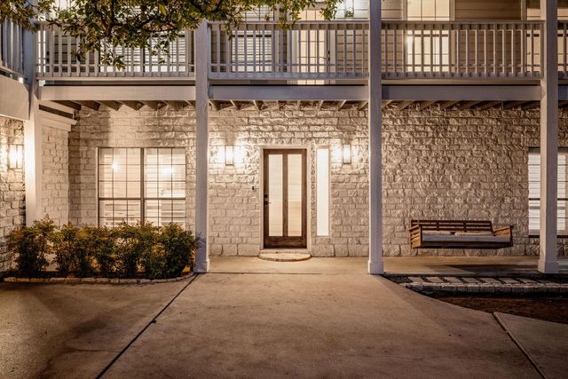 112 Tellus ST, Lakeway, TX 78734