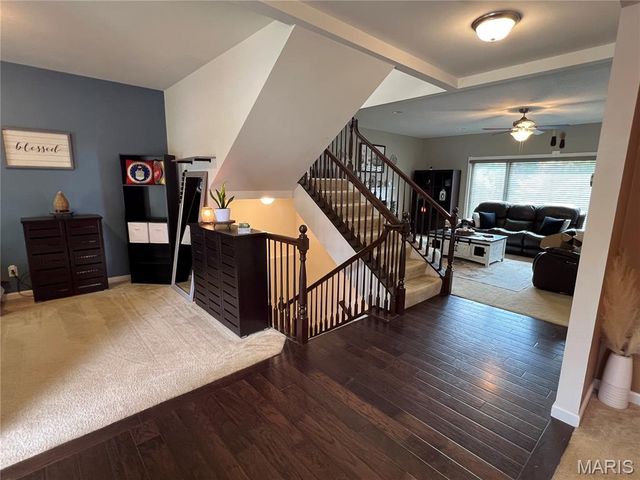 7928 Pinetop Drive, Oakville, MO 63129