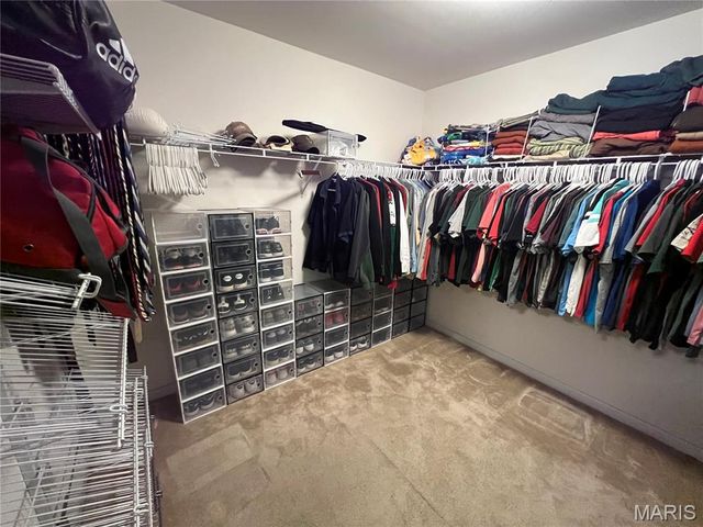 7928 Pinetop Drive, Oakville, MO 63129