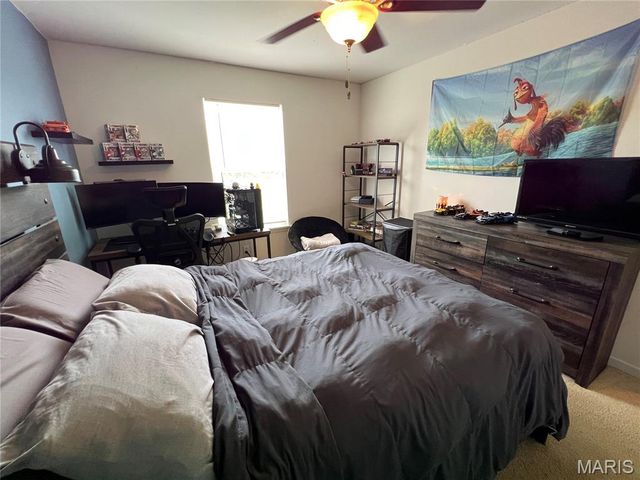 7928 Pinetop Drive, Oakville, MO 63129
