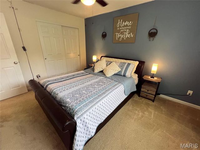 7928 Pinetop Drive, Oakville, MO 63129
