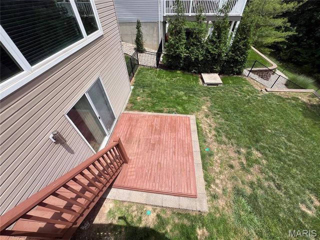 7928 Pinetop Drive, Oakville, MO 63129
