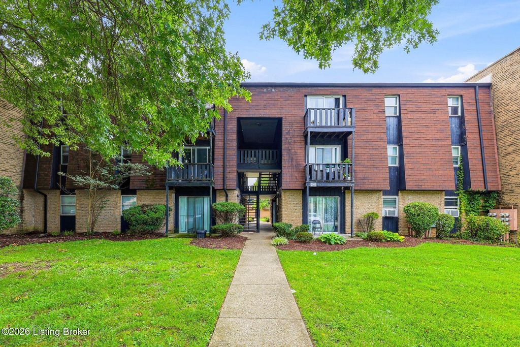 3502 Lodge Ln 333, Louisville, KY 40218
