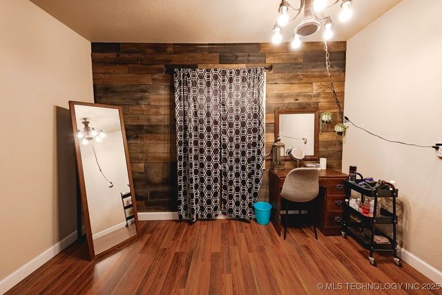 207 W Redding, Whitefield, OK 74472