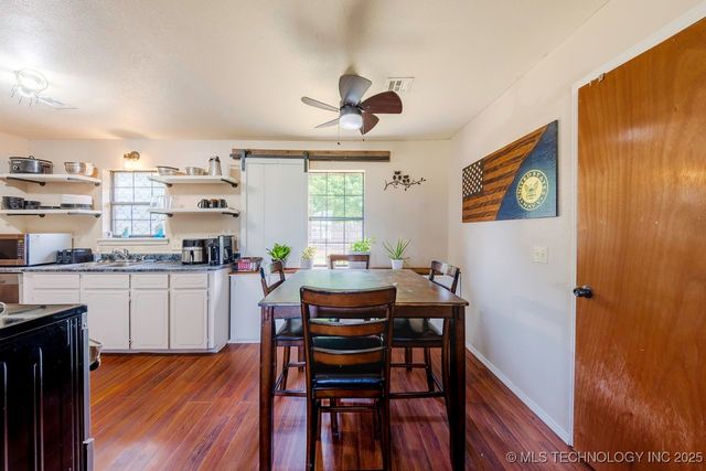 207 W Redding, Whitefield, OK 74472