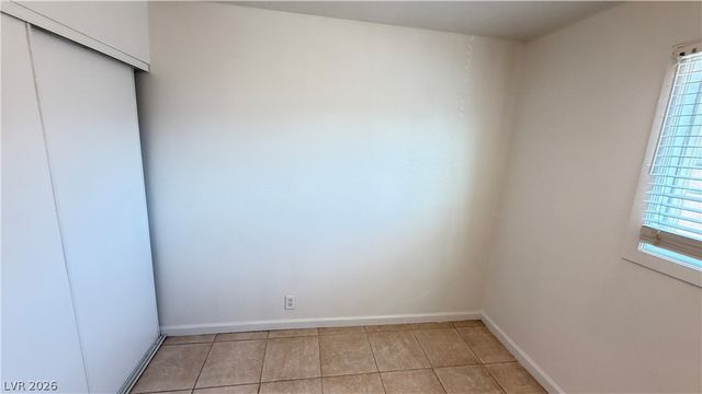 3356 Sylvia Street 3, Las Vegas, NV 89121