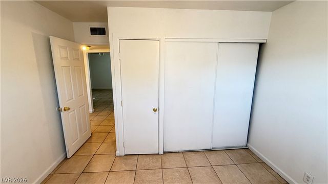 3356 Sylvia Street 3, Las Vegas, NV 89121
