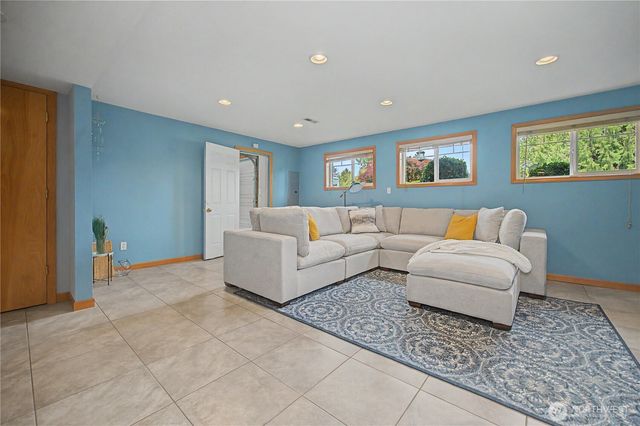 6325 Northridge Drive, Snohomish, WA 98290