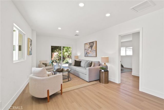 3533 Gundry Avenue, Long Beach, CA 90807