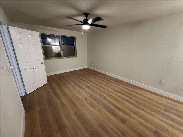 2560 NW 103rd Avenue 402, Sunrise, FL 33322