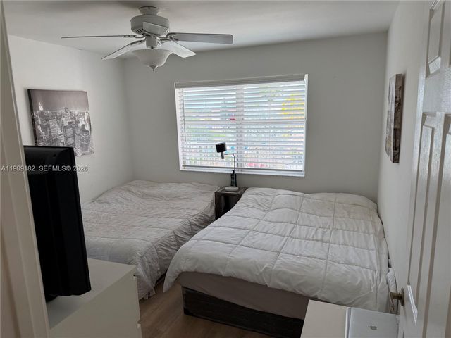 2560 NW 103rd Avenue 402, Sunrise, FL 33322