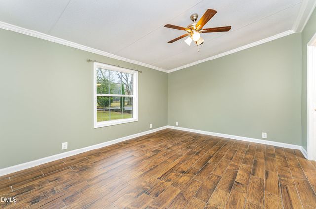 7810 Us Highway 301 S, Four Oaks, NC 27524