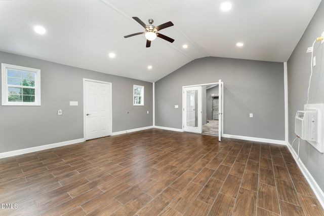 7810 Us Highway 301 S, Four Oaks, NC 27524