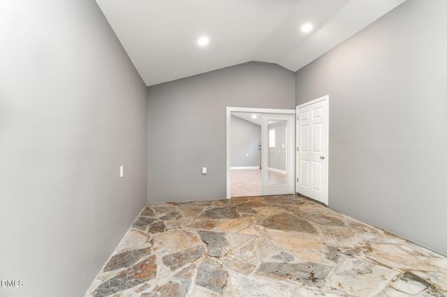 7810 Us Highway 301 S, Four Oaks, NC 27524