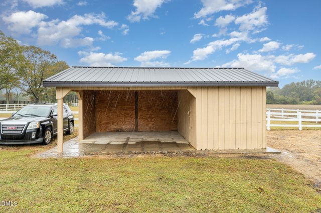 7810 Us Highway 301 S, Four Oaks, NC 27524