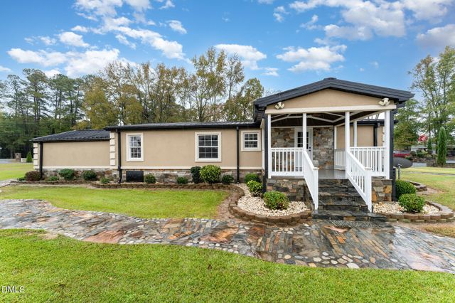 7810 Us Highway 301 S, Four Oaks, NC 27524