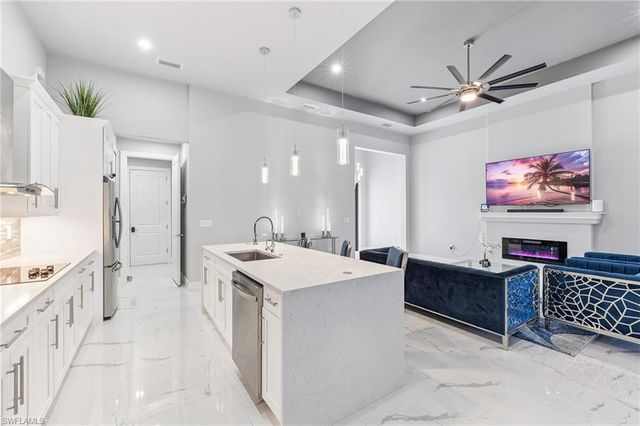 2628 SW 2nd PL, Cape Coral, FL 33914