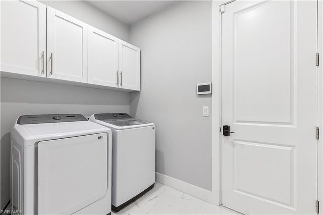 2628 SW 2nd PL, Cape Coral, FL 33914