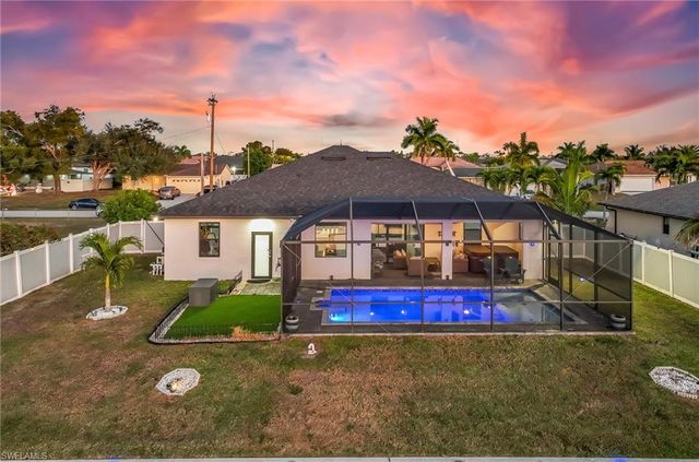 2628 SW 2nd PL, Cape Coral, FL 33914