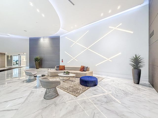 3300 NE 192 Street NE 1216, Aventura, FL 33180