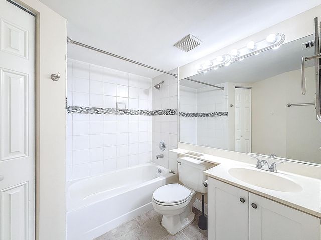 3300 NE 192 Street NE 1216, Aventura, FL 33180