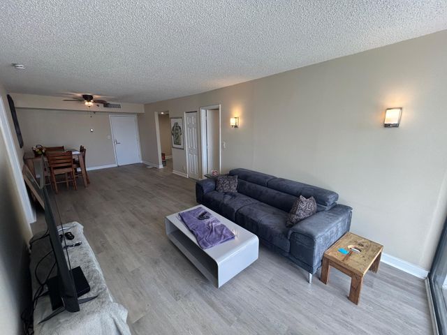 3300 NE 192 Street NE 1216, Aventura, FL 33180