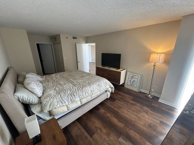 3300 NE 192 Street NE 1216, Aventura, FL 33180