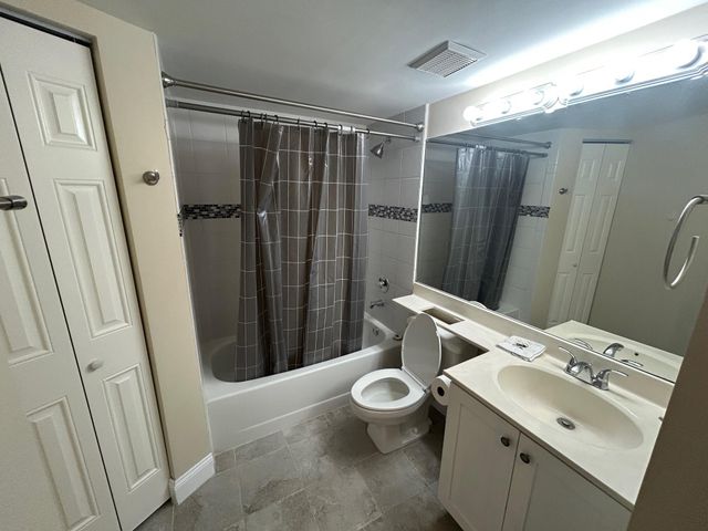 3300 NE 192 Street NE 1216, Aventura, FL 33180