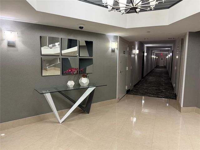 3300 NE 192 Street NE 1216, Aventura, FL 33180