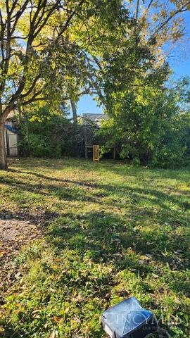 3927 Davis Avenue, Cheviot, OH 45211