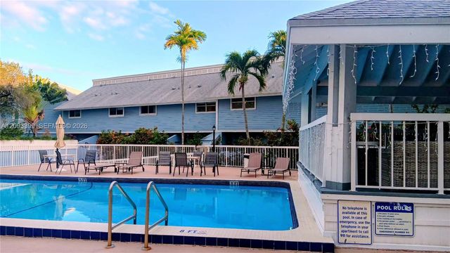 798 Crandon Boulevard 55-B, Key Biscayne, FL 33149