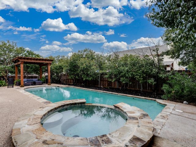 7701 Marble Canyon Court, Fort Worth, TX 76137