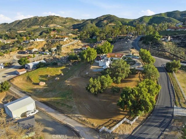 21260 Ridgedale, Lake Mathews, CA 92570