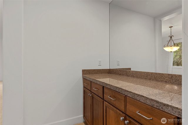 8835 NE 237th Place NE, Redmond, WA 98053