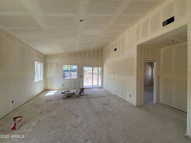 116 E 12TH Street, Eloy, AZ 85131