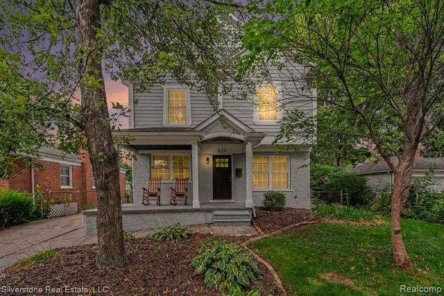 829 N Dorchester Avenue, Royal Oak, MI 48067
